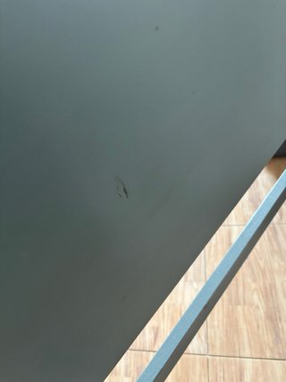Cabecero de cama de madera gris