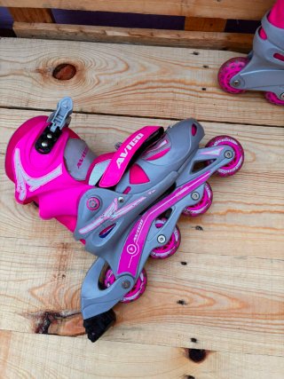 Patines en línea Avico rosas y grises
