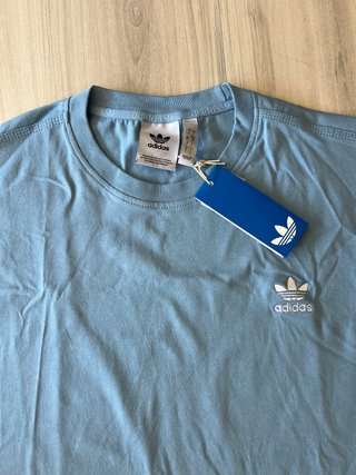 Camiseta Adidas Oversize Holgada Talla L