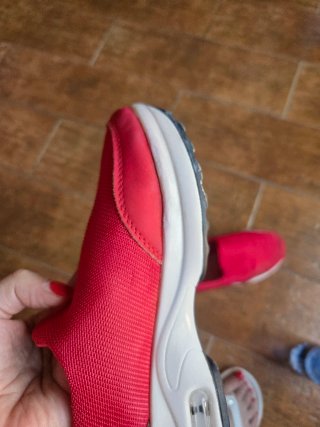 Sapatos Vermelhos Tamanho 36
