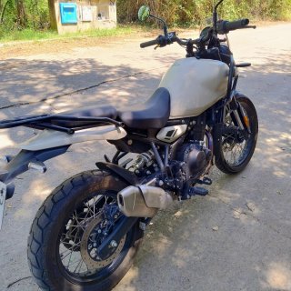 Royal Enfield Himalayan 450 Kaza Brown