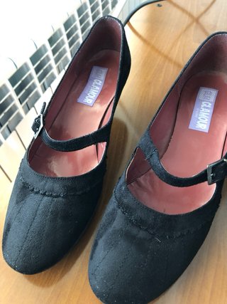 Zapatos de tacón negros talla 38
