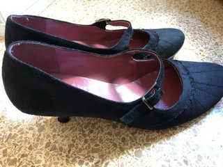 Zapatos de tacón negros talla 38