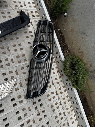 Piloto Mercedes Vito Viano guantera psos de puerta