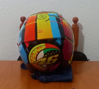 Casco AGV Réplica Rossi Necesita cariño.