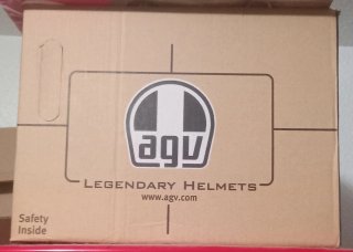 Casco AGV Réplica Rossi Necesita cariño.