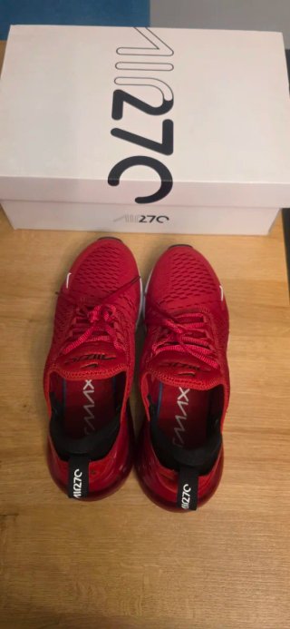 Nike Air Max 270 Rojas Talla 42(26,5 cm)Poco uso