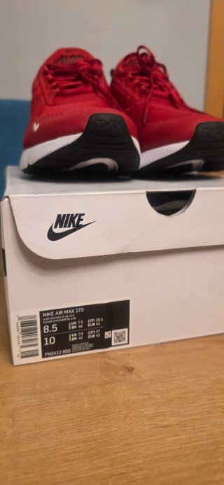Nike Air Max 270 Rojas Talla 42(26,5 cm)Poco uso