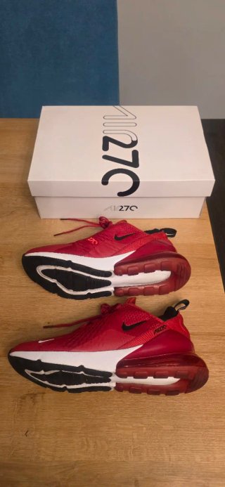 Nike Air Max 270 Rojas Talla 42(26,5 cm)Poco uso