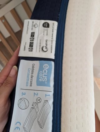 Cuna Doco(2) + Colchón Ecus Care(2) + ropa Uzturre