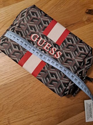 Pochette Guess Amore