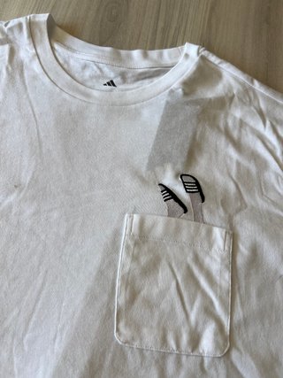 Camiseta Adidas Lounge Slides Talla L