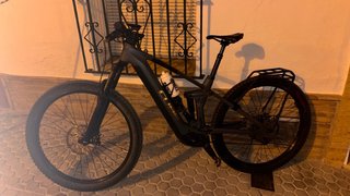 Bicicleta Eléctrica Cube Race 140