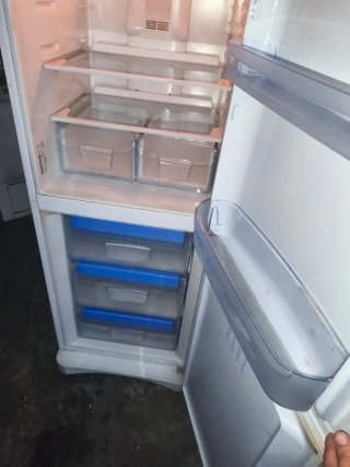Nevera Indesit Blanca