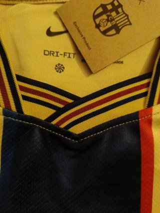 Camiseta FC Barcelona Nike Beige y Azul