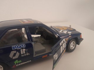 Modellino Mercedes Benz 190E Bburago 1:24