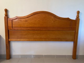 Dormitorio de madera de pino