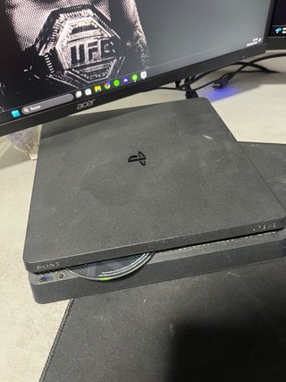 PS4 (PlayStation 4) Negra