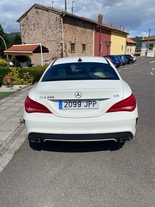 Mercedes-Benz CLA 220 2016