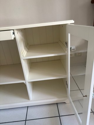 Mobile Ikea bianco legno