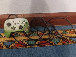 Nintendo Switch Azul y Rojo + Regalos