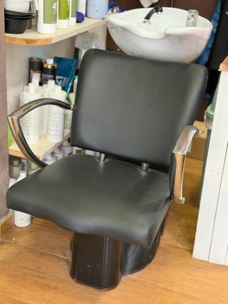 Sillones de peluquería negro