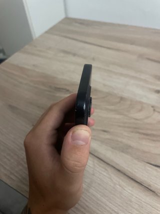 iPhone 15 Negro/Gris