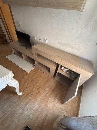 Mueble de salón completo madera y blanco bonito
