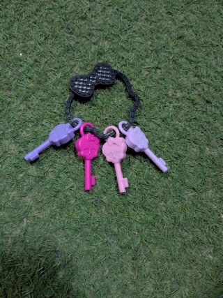 Monster High Draculaura con caja