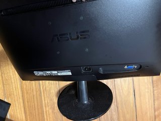 Monitores Asus y Hanns Negro