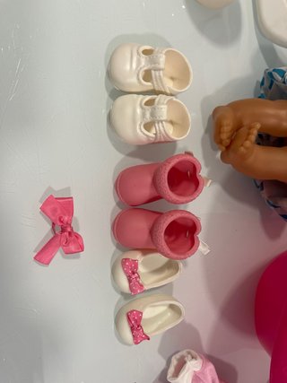 Nenuco trona, bañera y muñeca con accesorios
