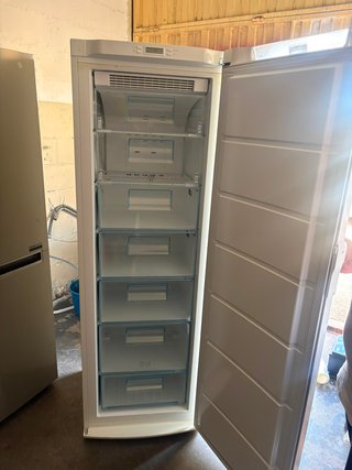 Congelador Electrolux No Frost 185x60