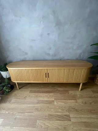 Mueble TV Roble Diseño Puerta Corredera