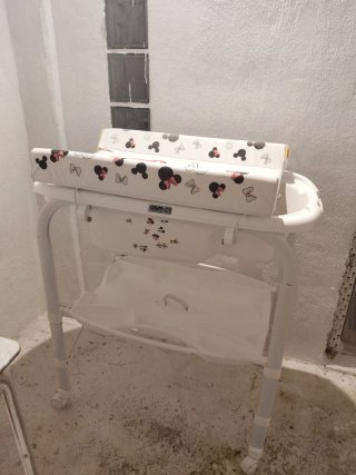 Bañera bebé con soporte y cambiador