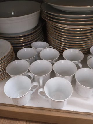 Vajilla Irabia Filo Oro Porcelana