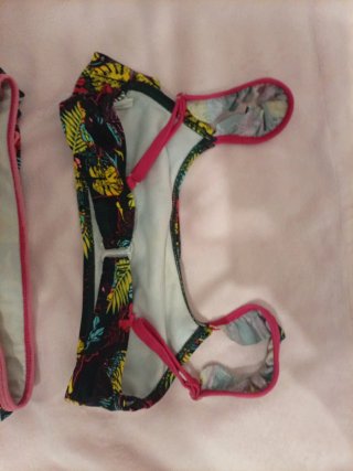 Bikini niña estampado tropical talla 6-7