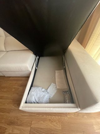Sofá modular beige extraíble y chaise longue