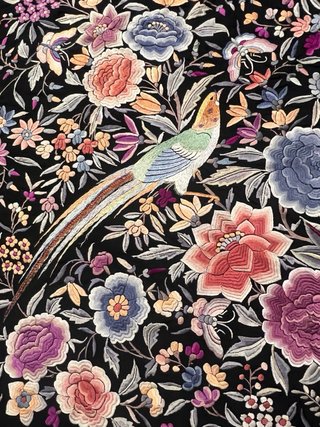 Antiguo Mantón de Manila Negro Flores