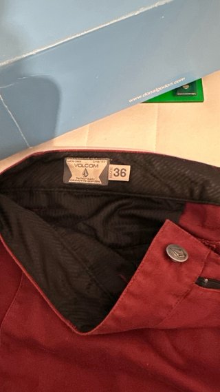 Pantalones Volcom Rojos