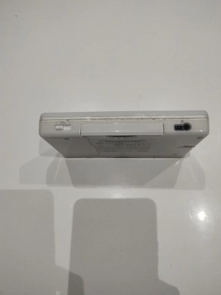 Nintendo DS Blanca con 7 juegos