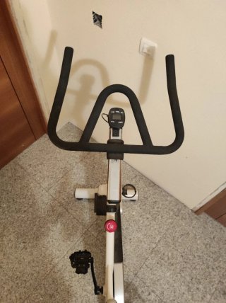 Bicicleta Spinning Perform Blanca