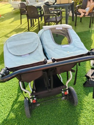 Carrito Gemelar Mountain Buggy