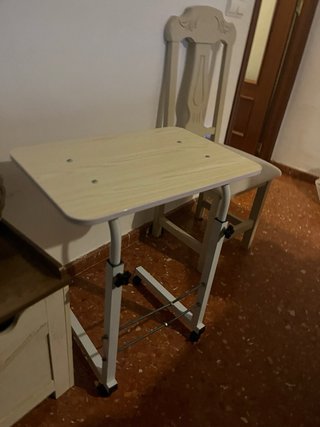 Mesa auxiliar pequeña madera y metal