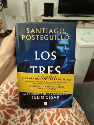 Libro Los Tres Mundos de Santiago Posteguillo