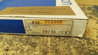 Fibra Óptica OMRON E32-TC200F