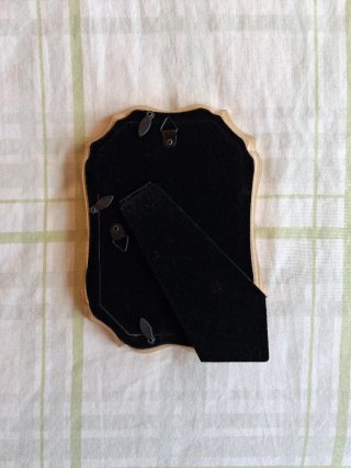 Moldura Nova Estilo Vintage Dourada