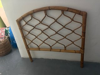 Cabecero de bambú para cama de 90
