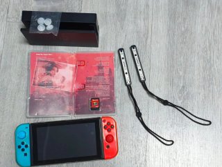 Nintendo Switch Completo con Accesorios y juego