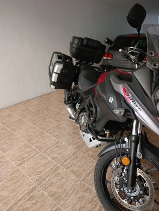 Suzuki V-Strom 650 Adventure