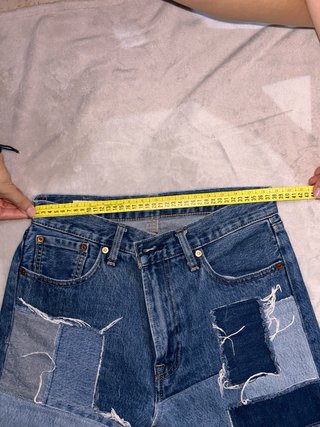 Vaqueros Levi's 551 Parcheados W29
